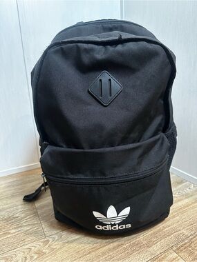 adidas Black Trefoil Logo Everyday Backpack
